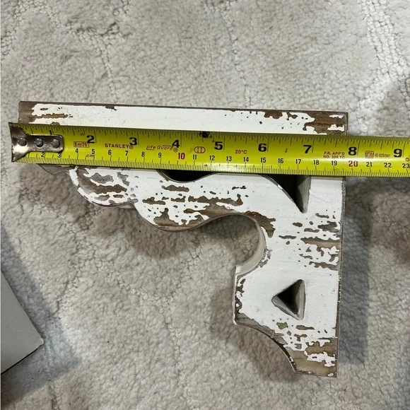 Art Décor Distressed Wood Wall Corbel 2-piece Set . - Picture 9 of 9